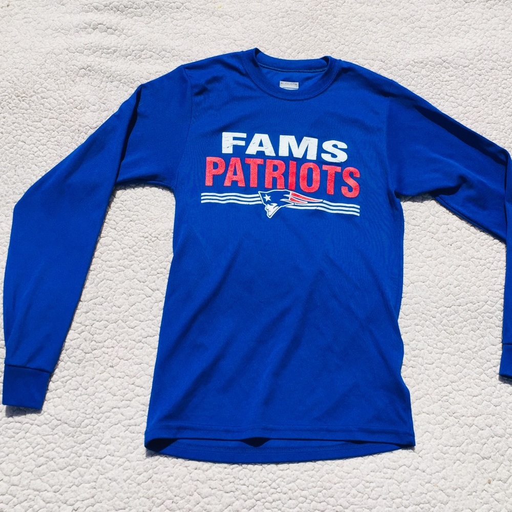 003-10102 junior  PATRIOTS Logo Shirt. Size S
